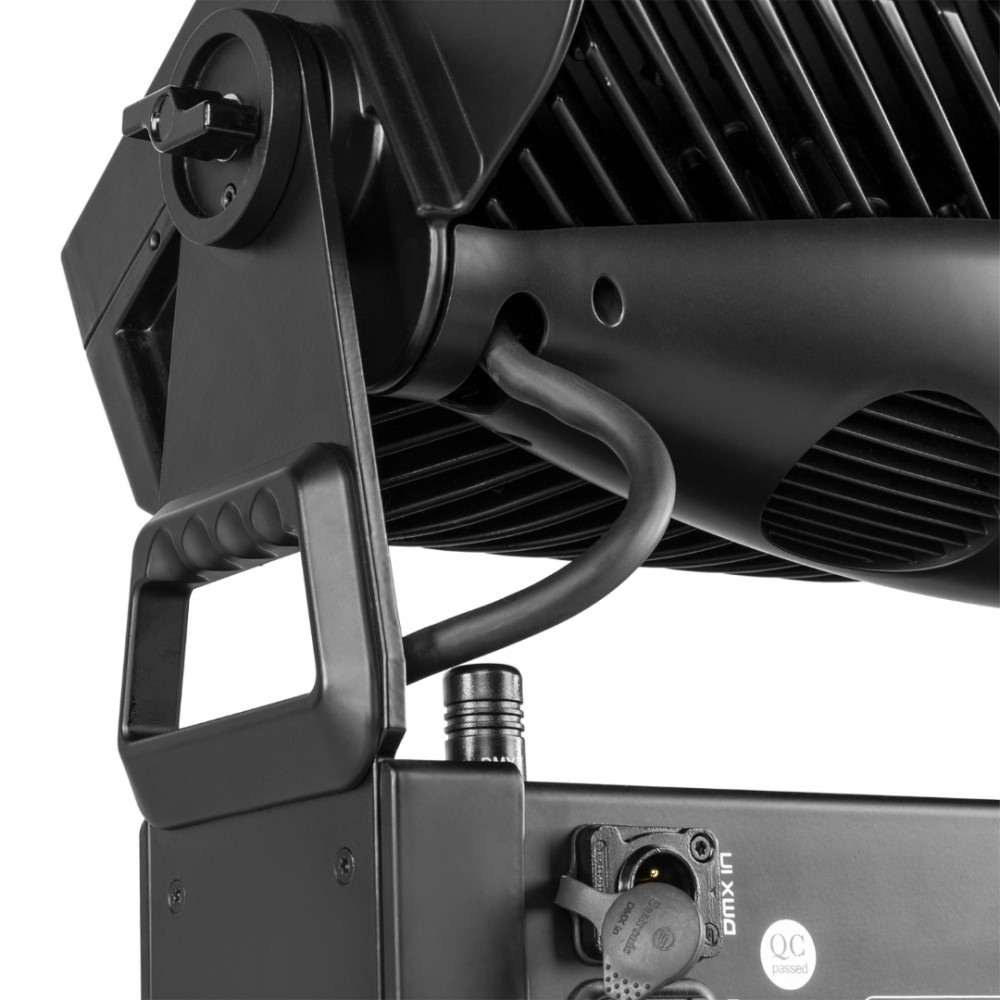 BeamZPro STARCOLOR540Z | Αρχιτεκτονικός Προβολέας 36x15W LED RGBW με zoom 7°x58°, IP65, WDMX & Backlight