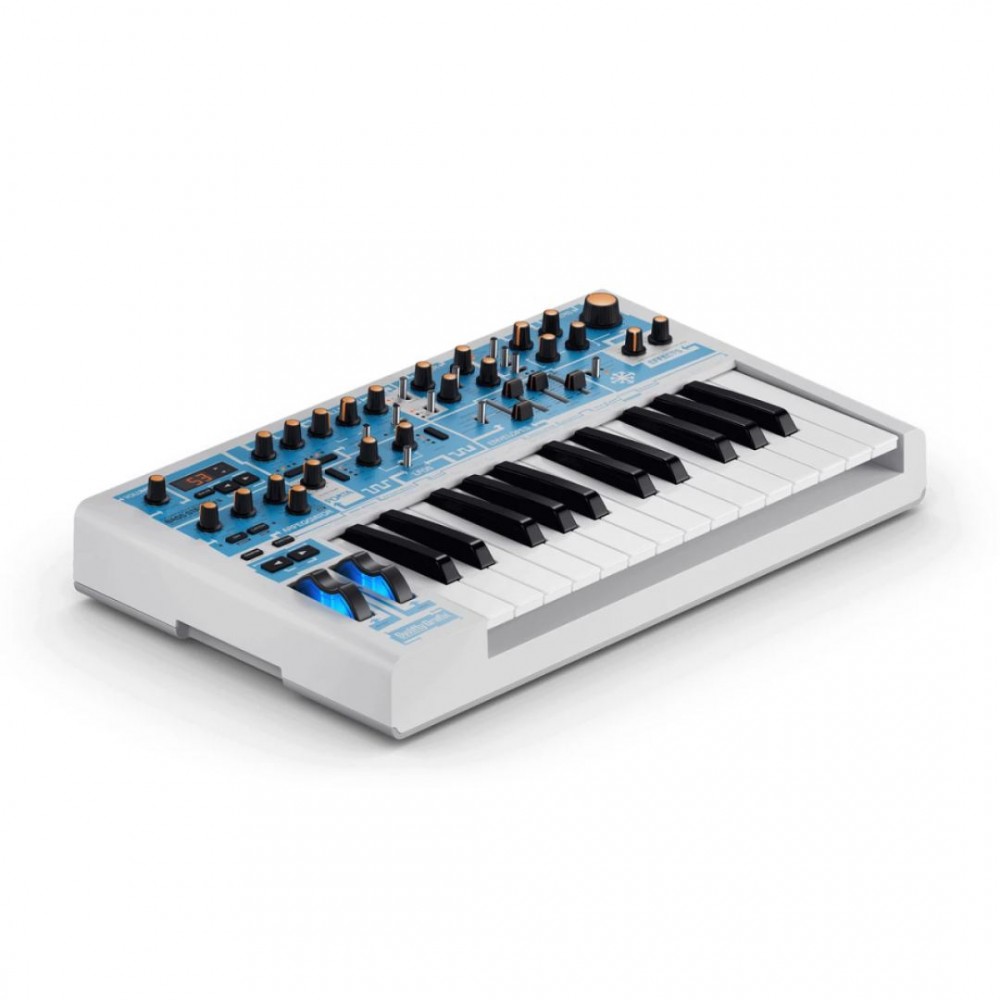 NOVATION BASS STATION II SWIFTY ANALOG SYNTHESIZER NOVATION BASS STATION II SWIFTY ANALOG SYNTHESIZER