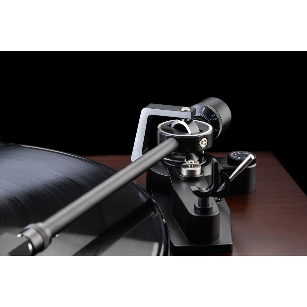 Dual CS 618Q Walnut Dual CS 618Q Walnut
