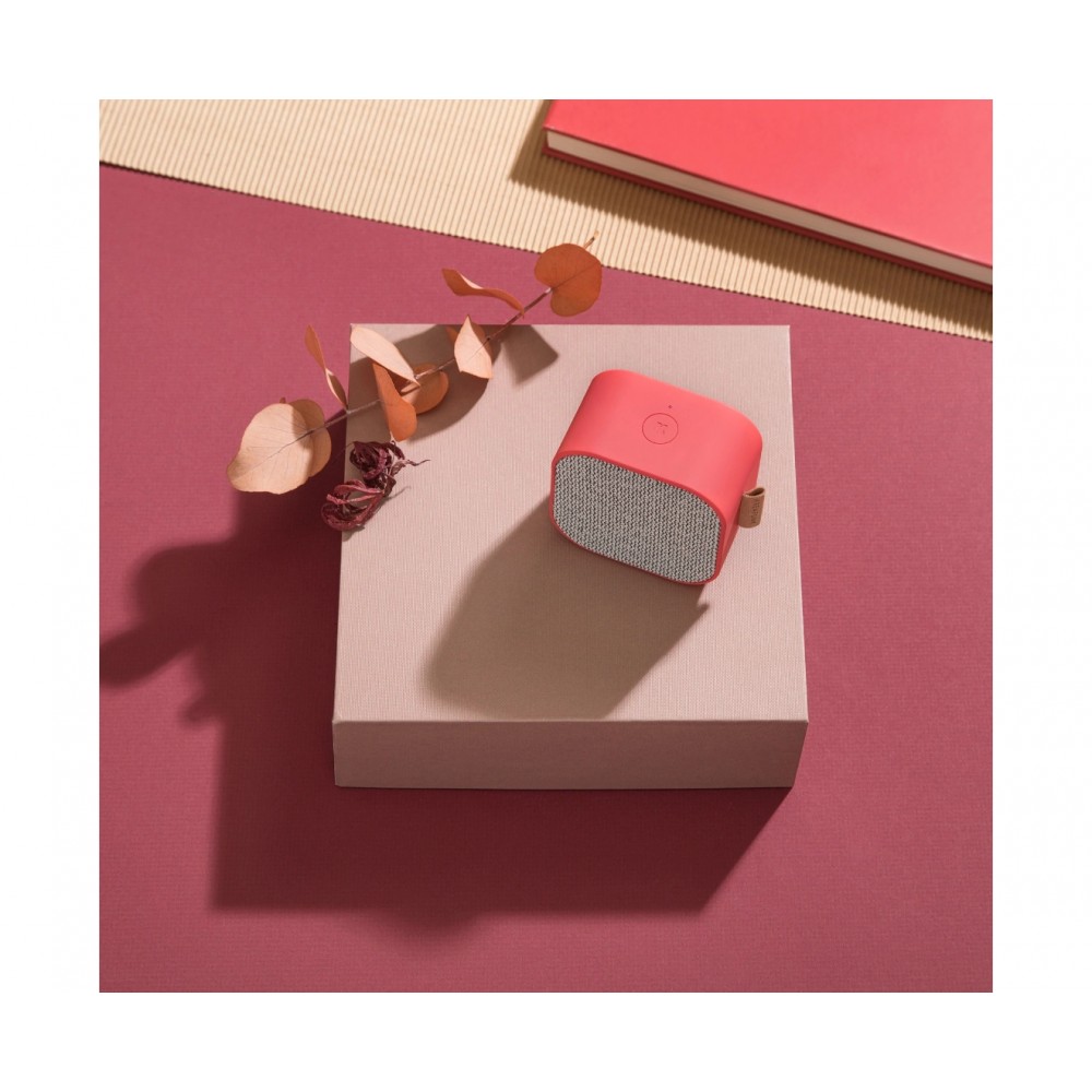 Kreafunk aCUBE (Spicy Red) Kreafunk aCUBE (Spicy Red)