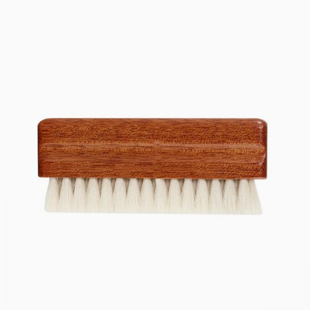LUDIC Wooden Brush Vinyl Goat