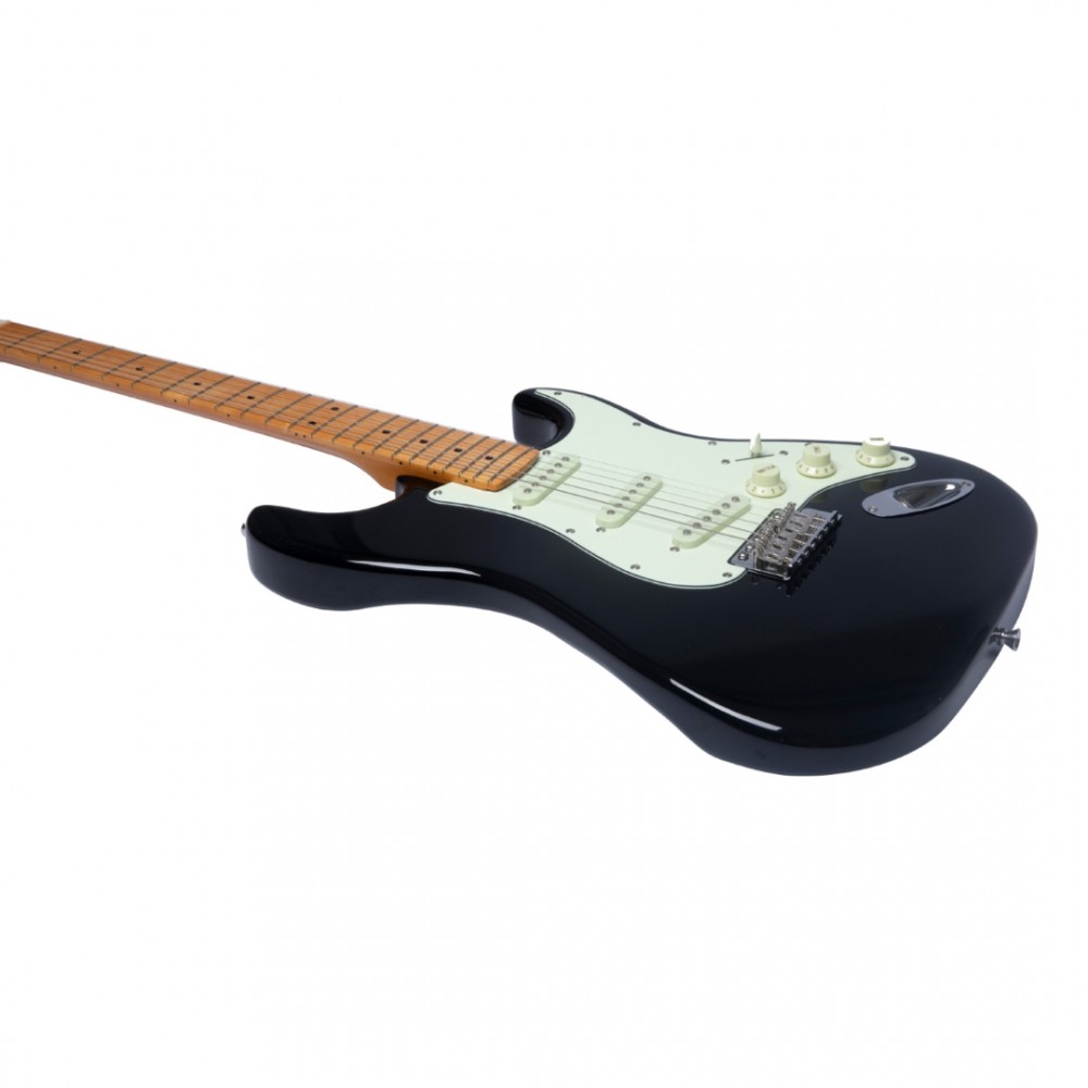 EKO GUITARS ST401 BLACK | Ηλεκτρική Κιθάρα Τύπου Stratocaster, Μαύρη